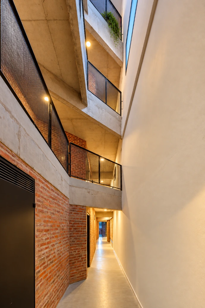 Emehome Lugones